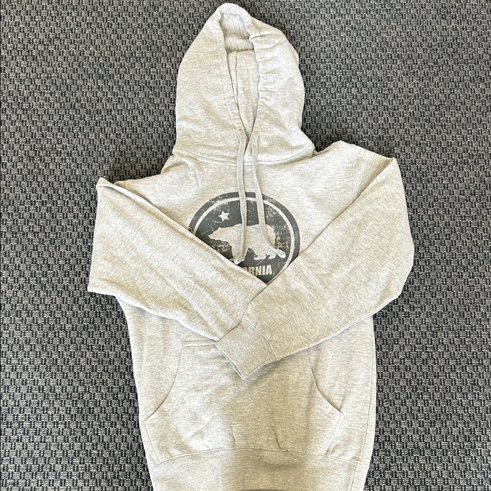 California Graphic Light Gray Hoodie